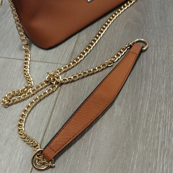 Rampage Crossbody Bag with Gold Chain - Picture 4 of 17